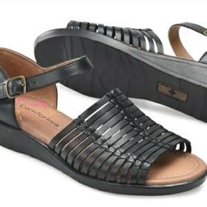 Women's NWOT Leather COMFORTIVA Fayan Black Sandal 11W Wide